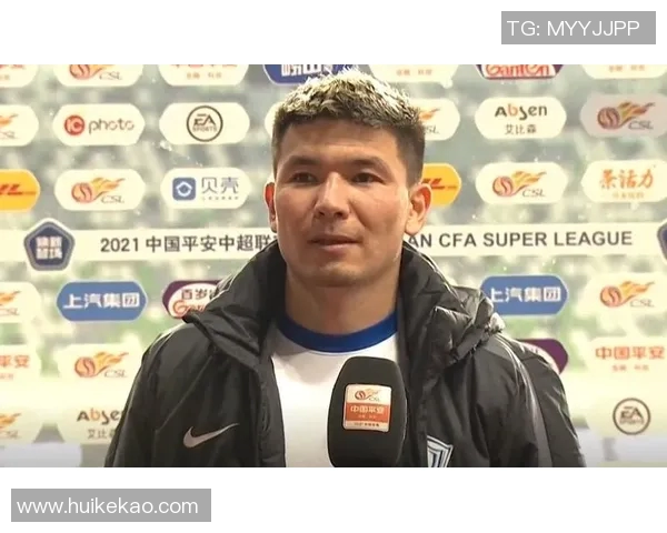 新疆男足球星的崛起与发展探索从阿布都沙拉木到谭龙的成长轨迹